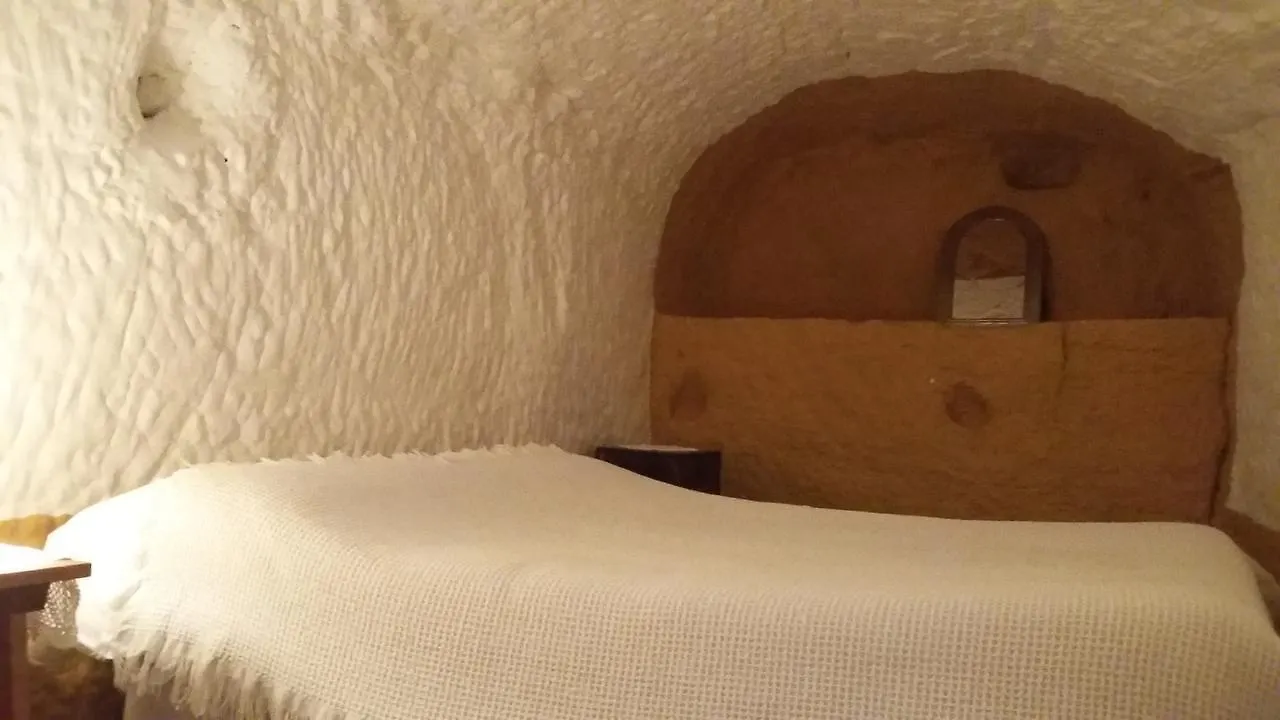 Cueva El Ermitano Villa Baza 0*,  Spain